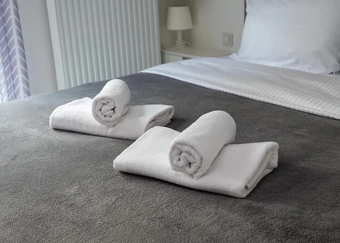 アパート Metro Bemowo With Garden By Bookinghost ワルシャワ